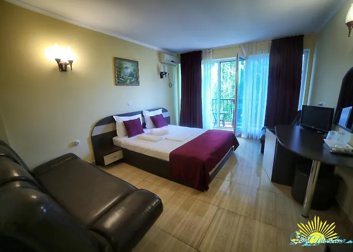 酒店 迪安德拉酒店 3*